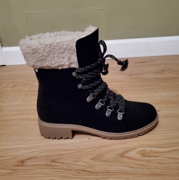 Bass boots size 7 - Picture 2 of 6